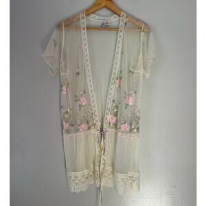 Vintage Malini Sheer Cream Lace Floral Embroidered Negligee Feminine